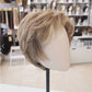 Lyhyet luonnolliset hiukset topper