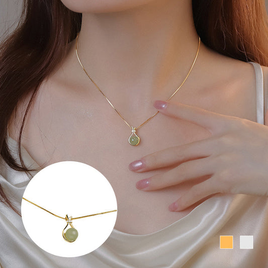 Elegantti Hetian-jade riipuskaulakoru